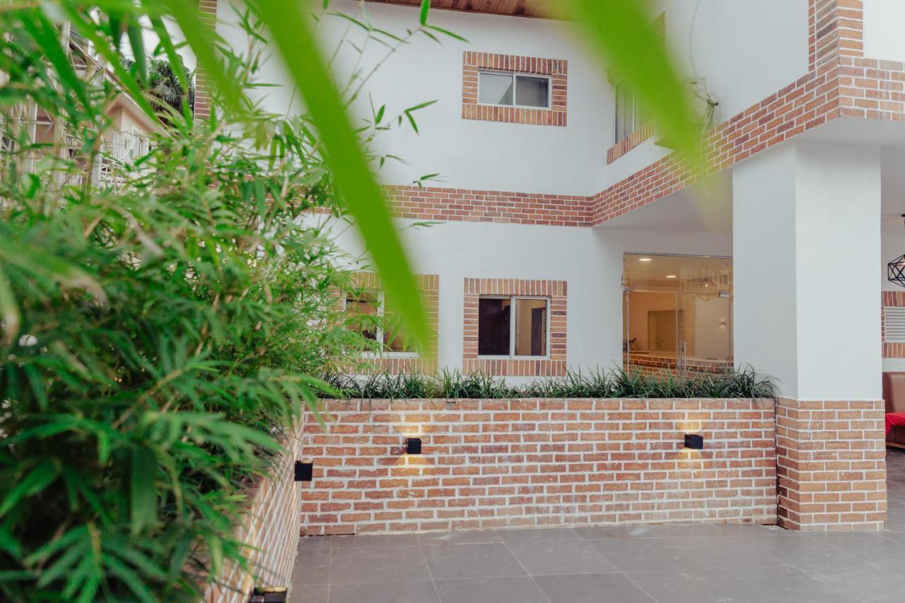 Sinclair Lake Chad Abuja Exterior foto